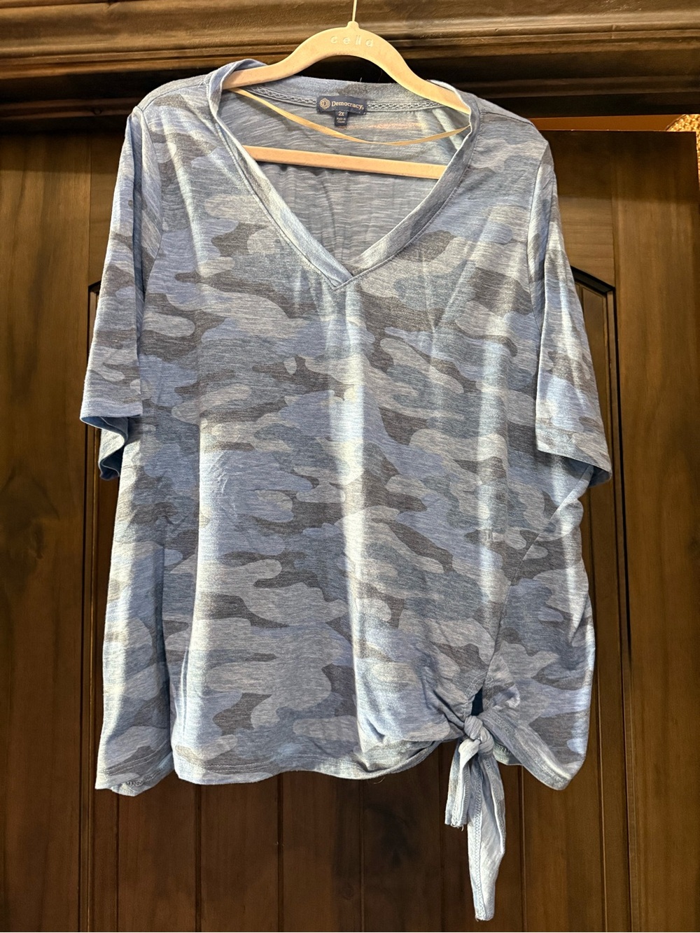 Democracy Light Blue Camo V-Neck Short Sleeve Tie-Hem Top